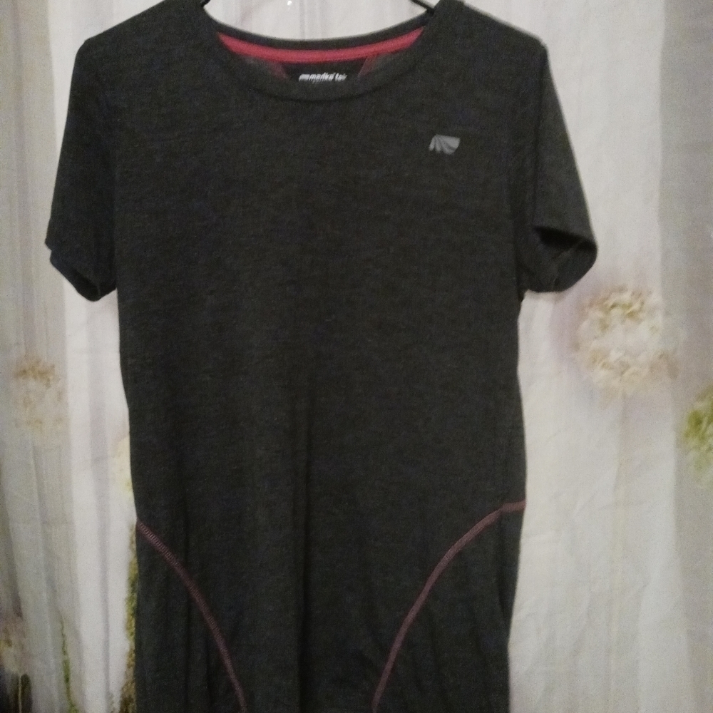 🎉Marika-Tek Dry Wik Performance Athletic Shirt